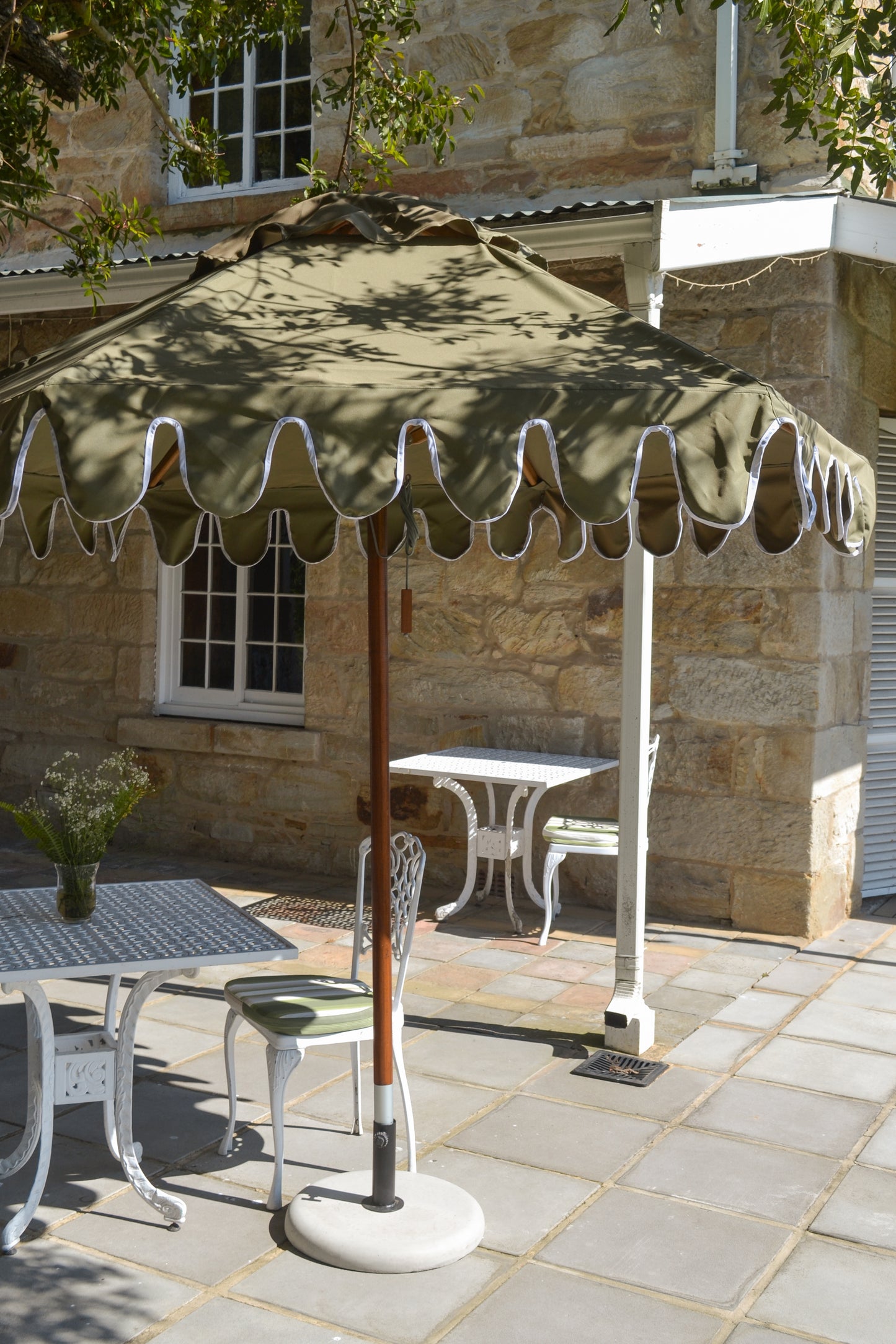 Scalloped Patio Umbrella